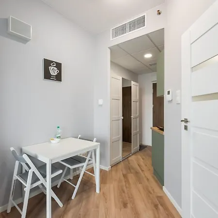 Appartement New Comfort 828 By Bookinghost Varsovie